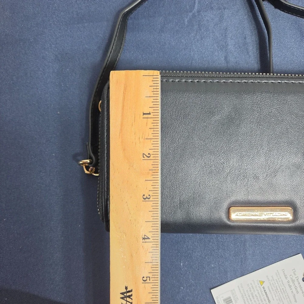 Adrienne Vittadini Downtown Collection Double Wallet w/Removable Strap Black